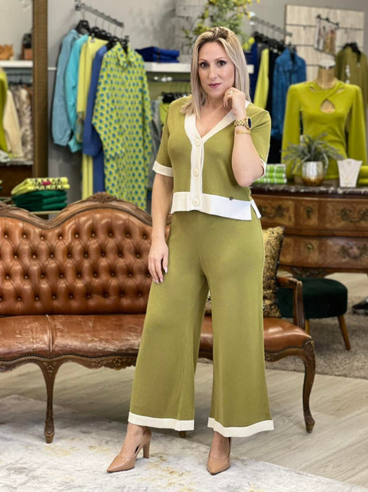 Calça culotte com contraste