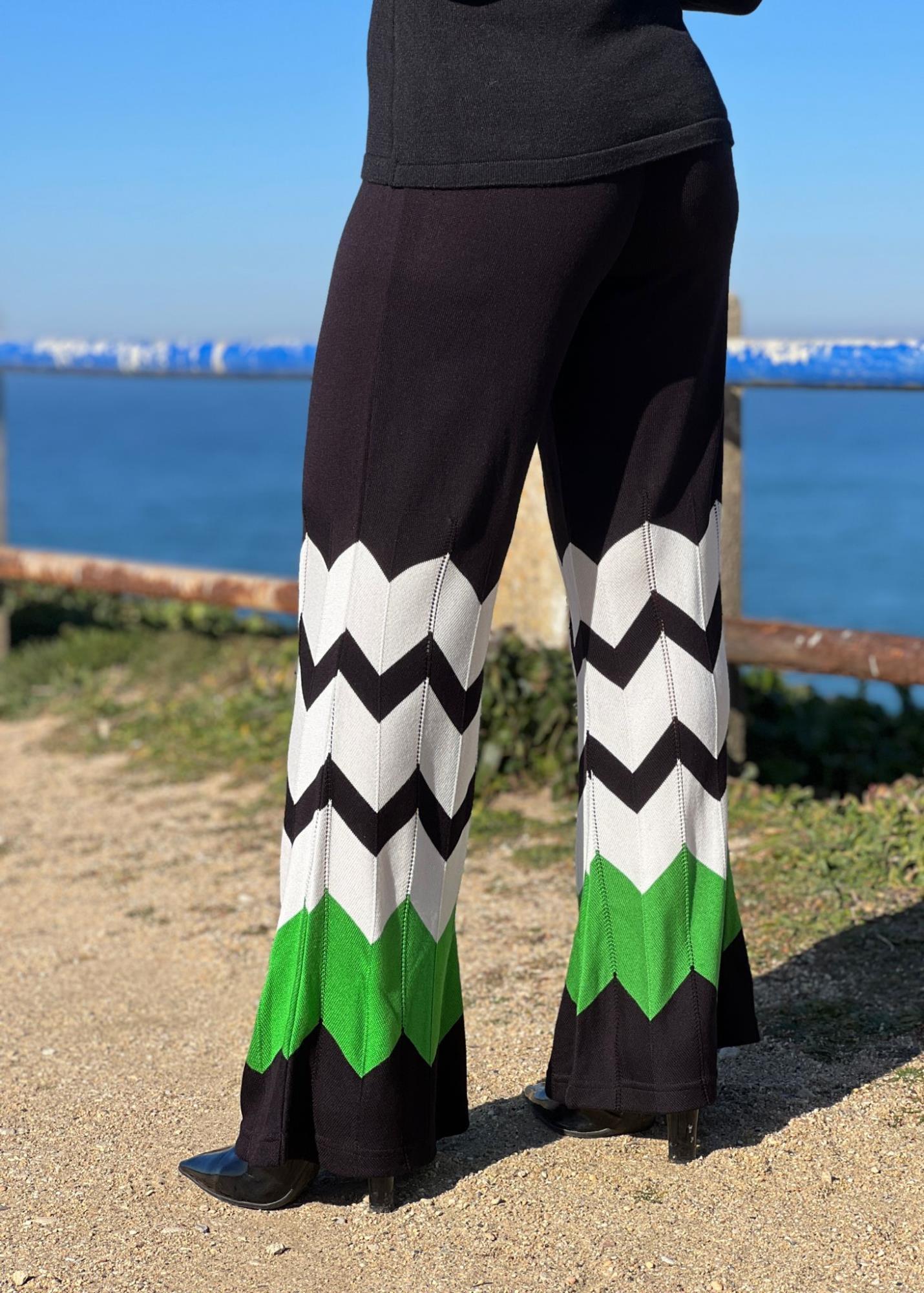 Pantalona padrão zigzag